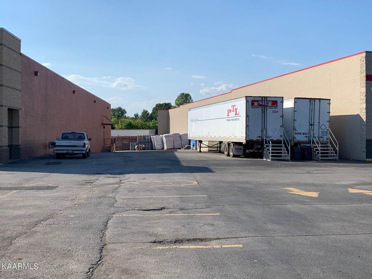 904 Main St., Highway 11 St - Photo 1