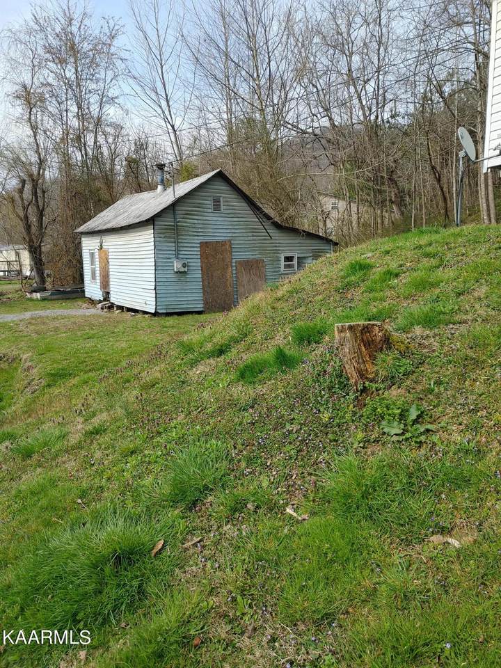 200 45th Street - Photo 1