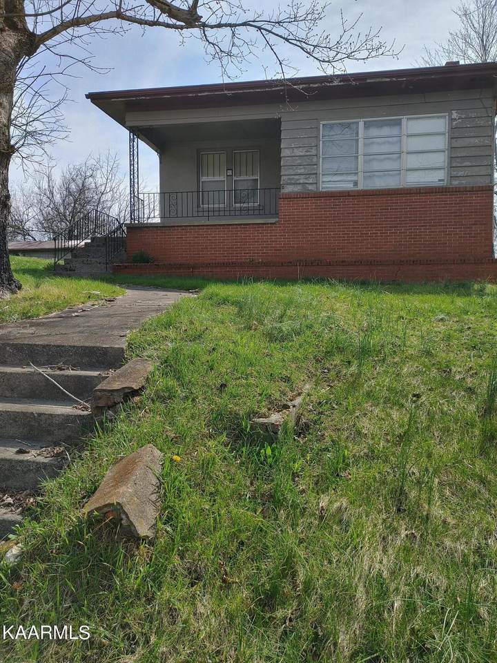 48 Old Pineville Pike Pike - Photo 1