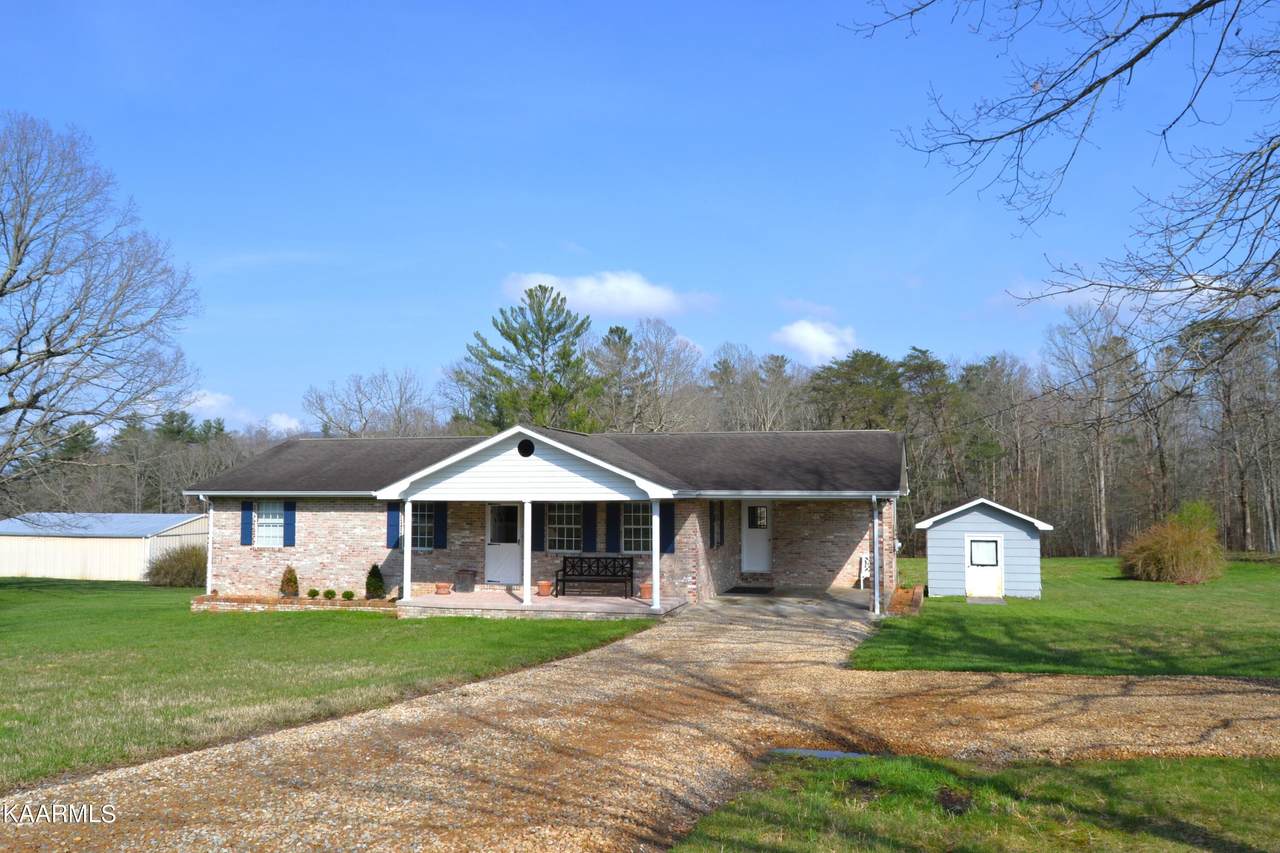 7491 Dunbar Rd - Photo 1