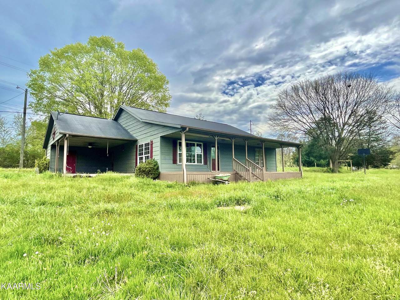 945 Porterfield Gap Rd - Photo 1