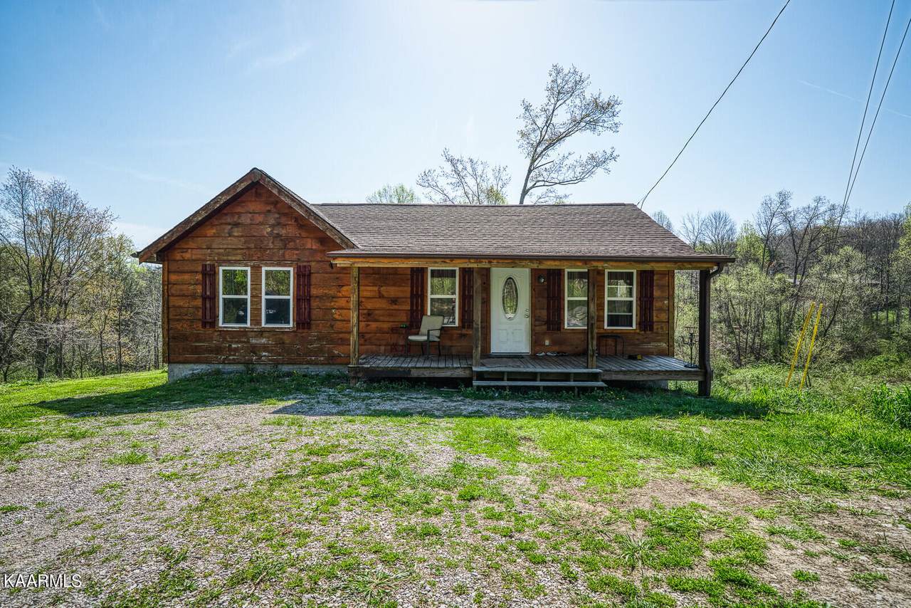 114 Ashley Rd - Photo 1