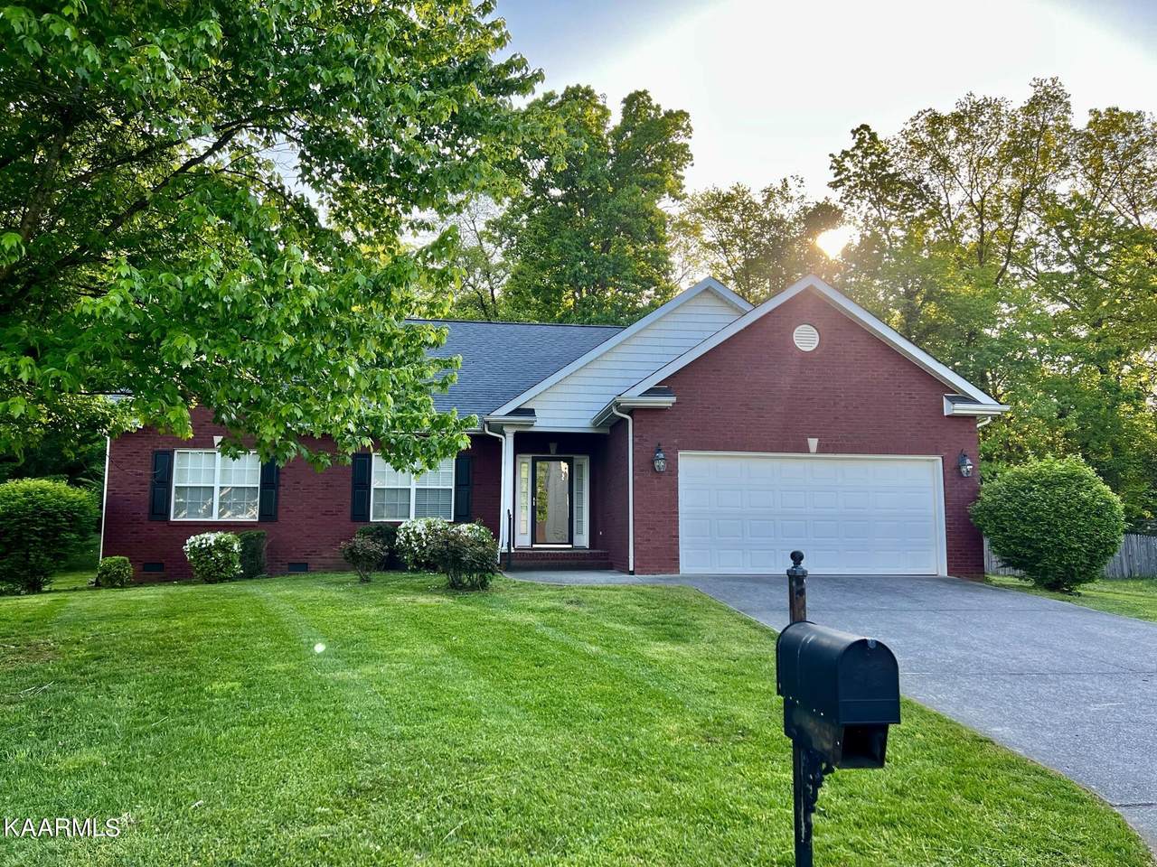 825 Mackenzie Drive - Photo 1