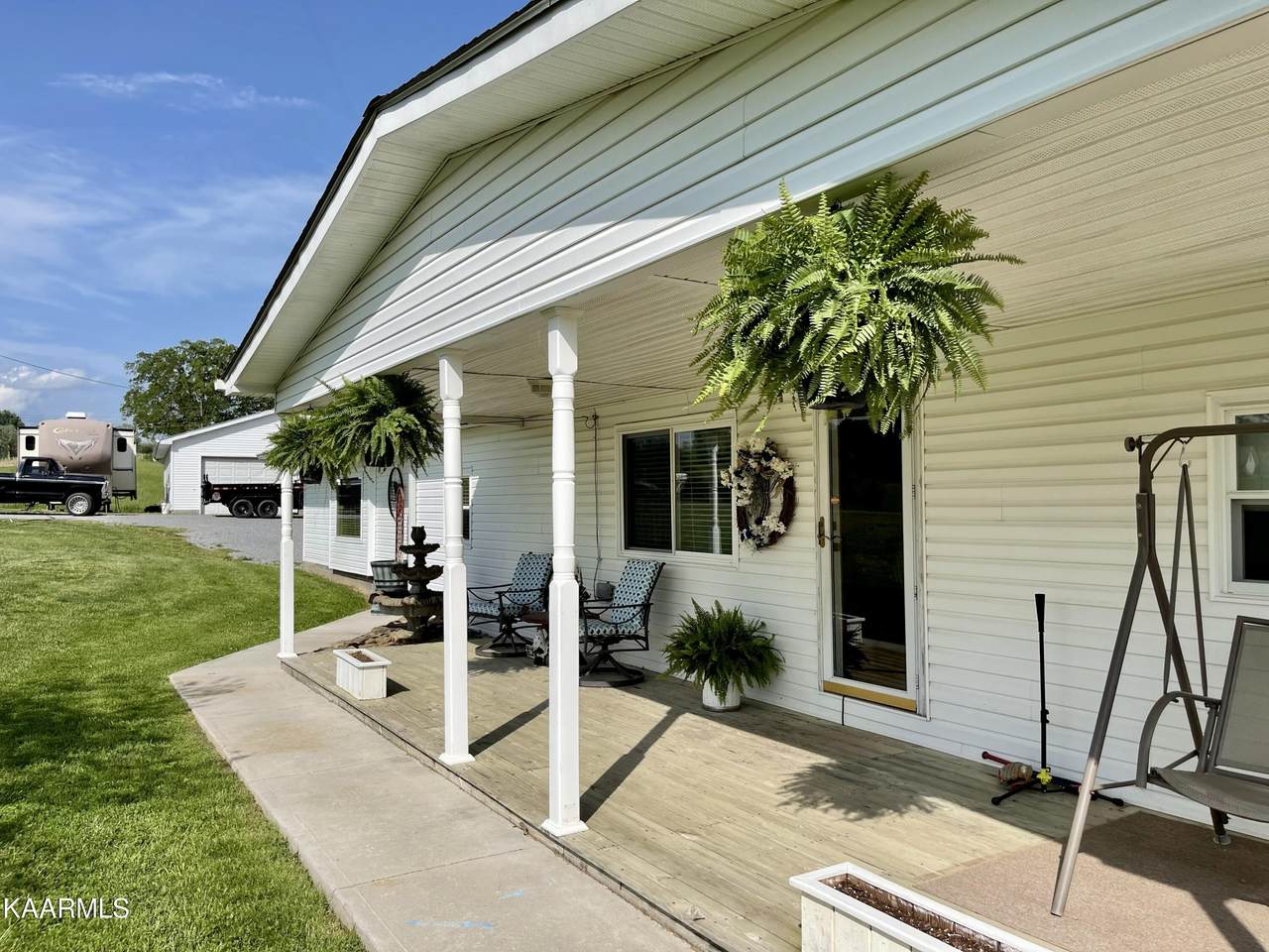 2334 Cave Springs Rd - Photo 1