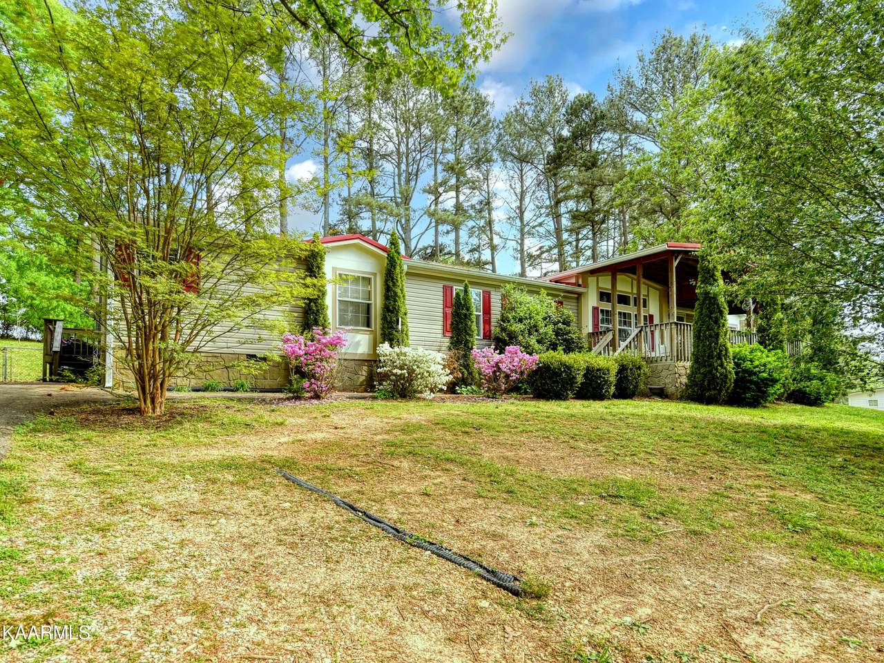 1716 Walnut St - Photo 1