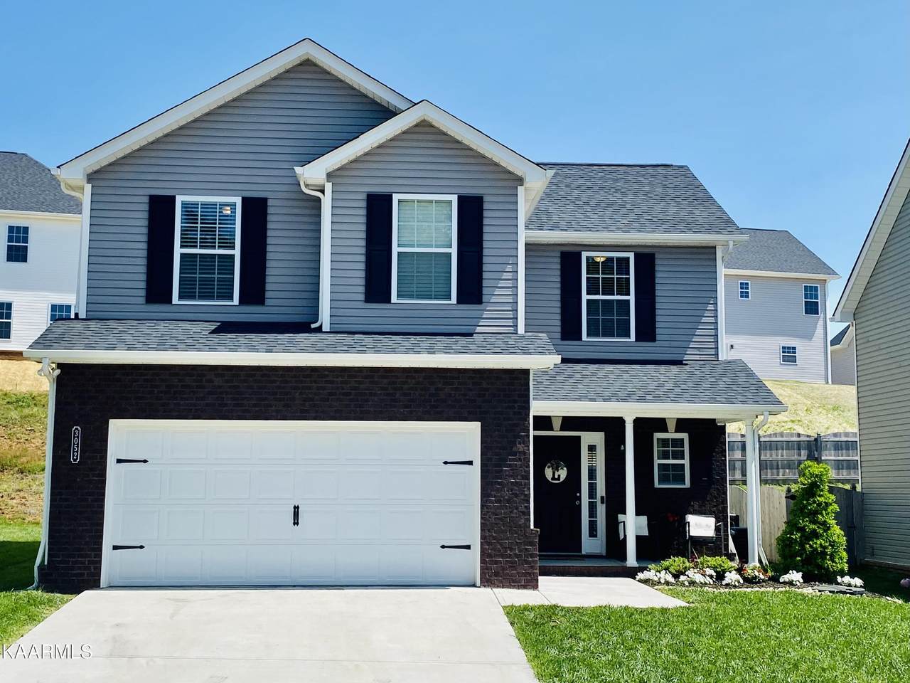 3052 Creekbend Lane - Photo 1