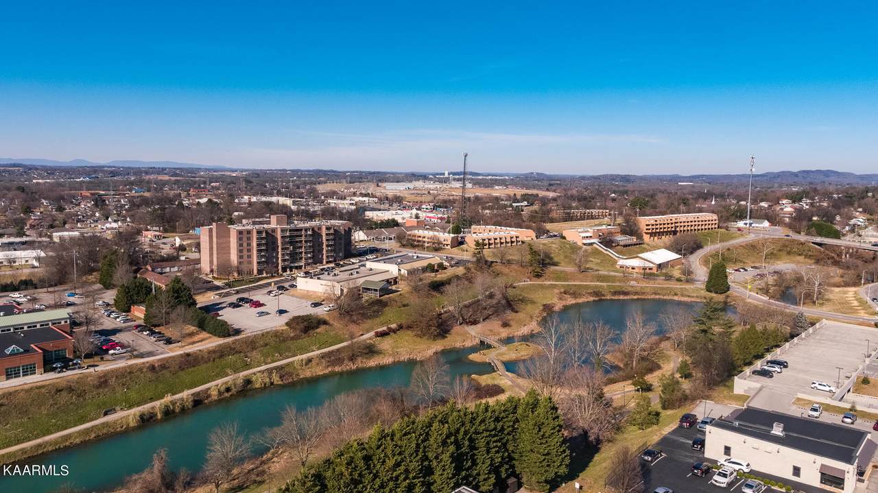 511 Regal Tower - Photo 1