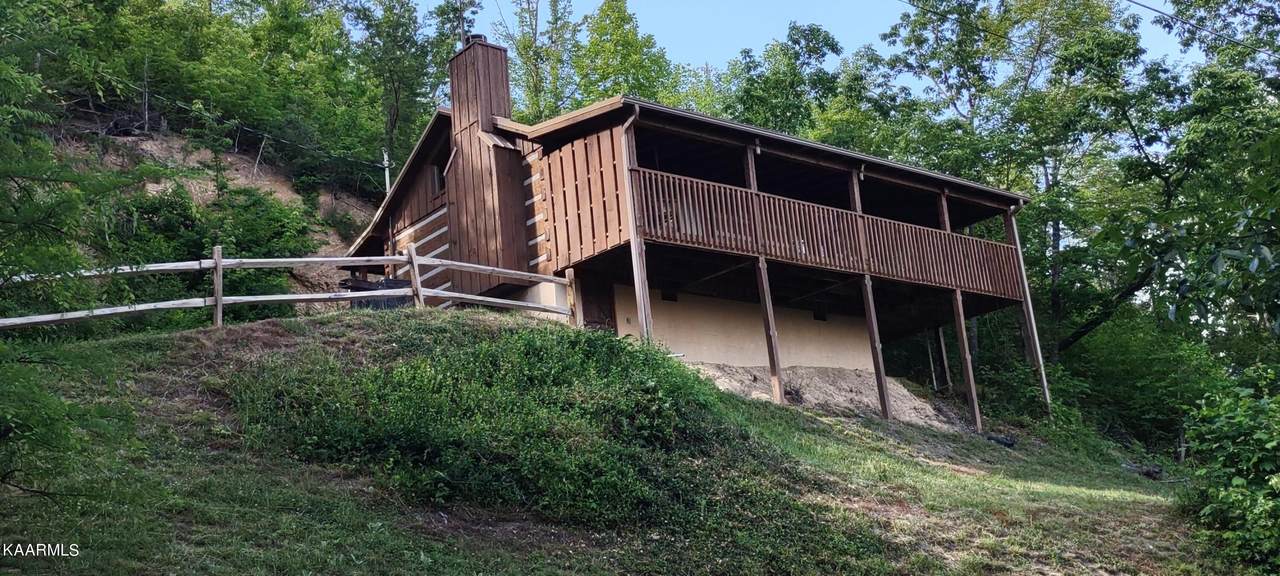 2325 Foxwell Way - Photo 1
