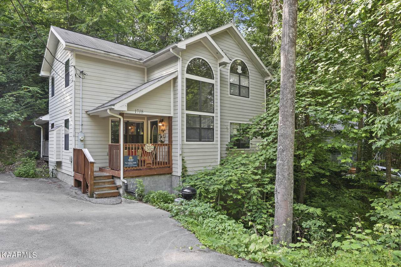 1718 Zurich Rd - Photo 1