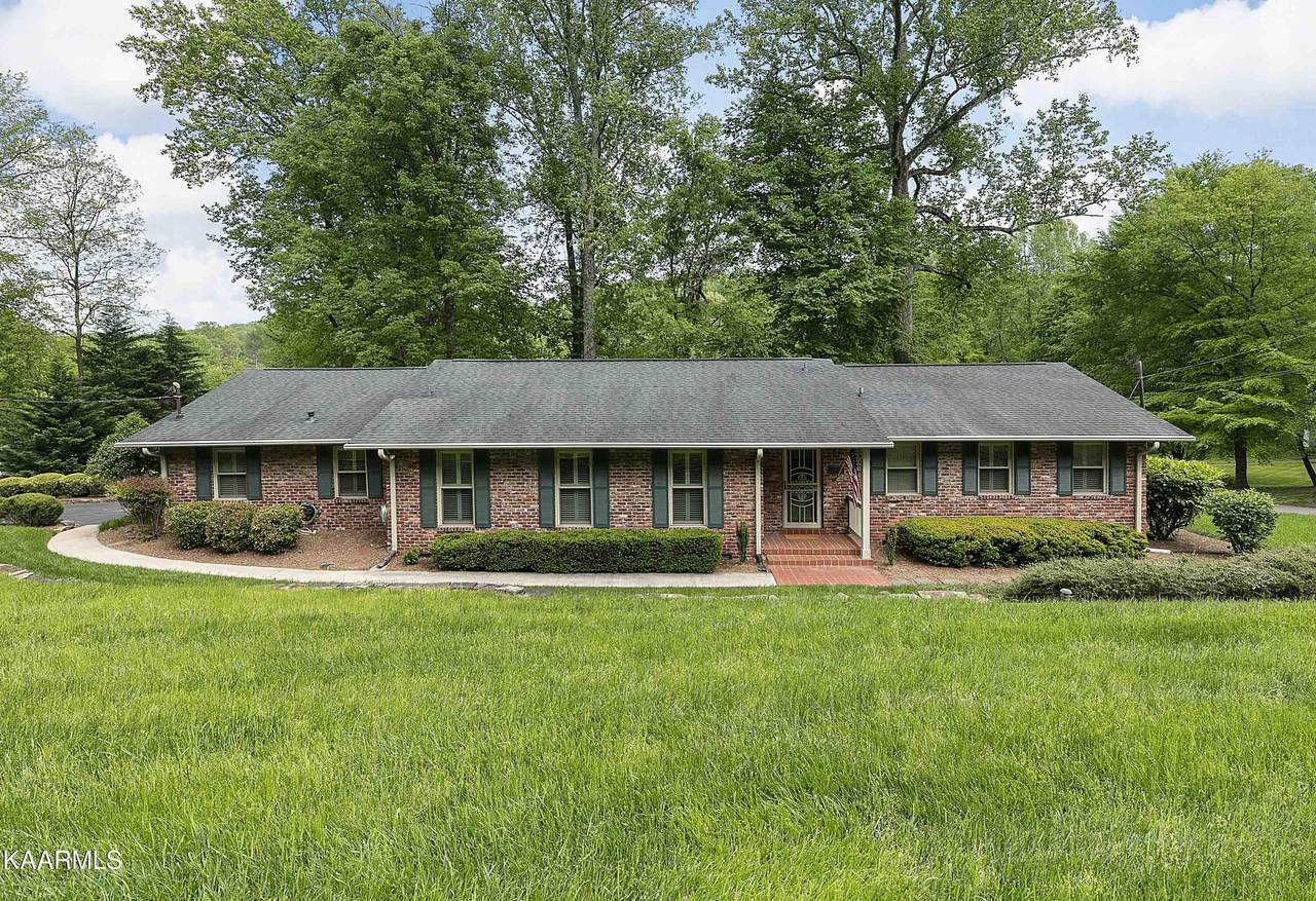 5817 Glen Cove Drive - Photo 1