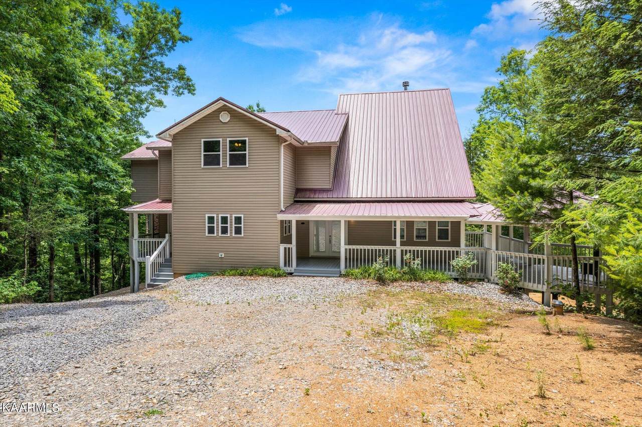 917 Hickory Hollow Way - Photo 1