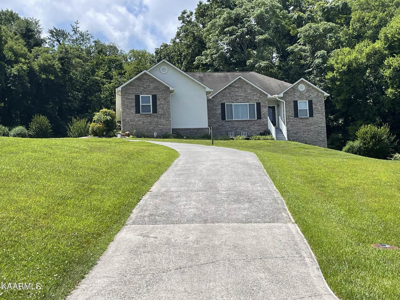 148 Covenant Circle - Photo 1