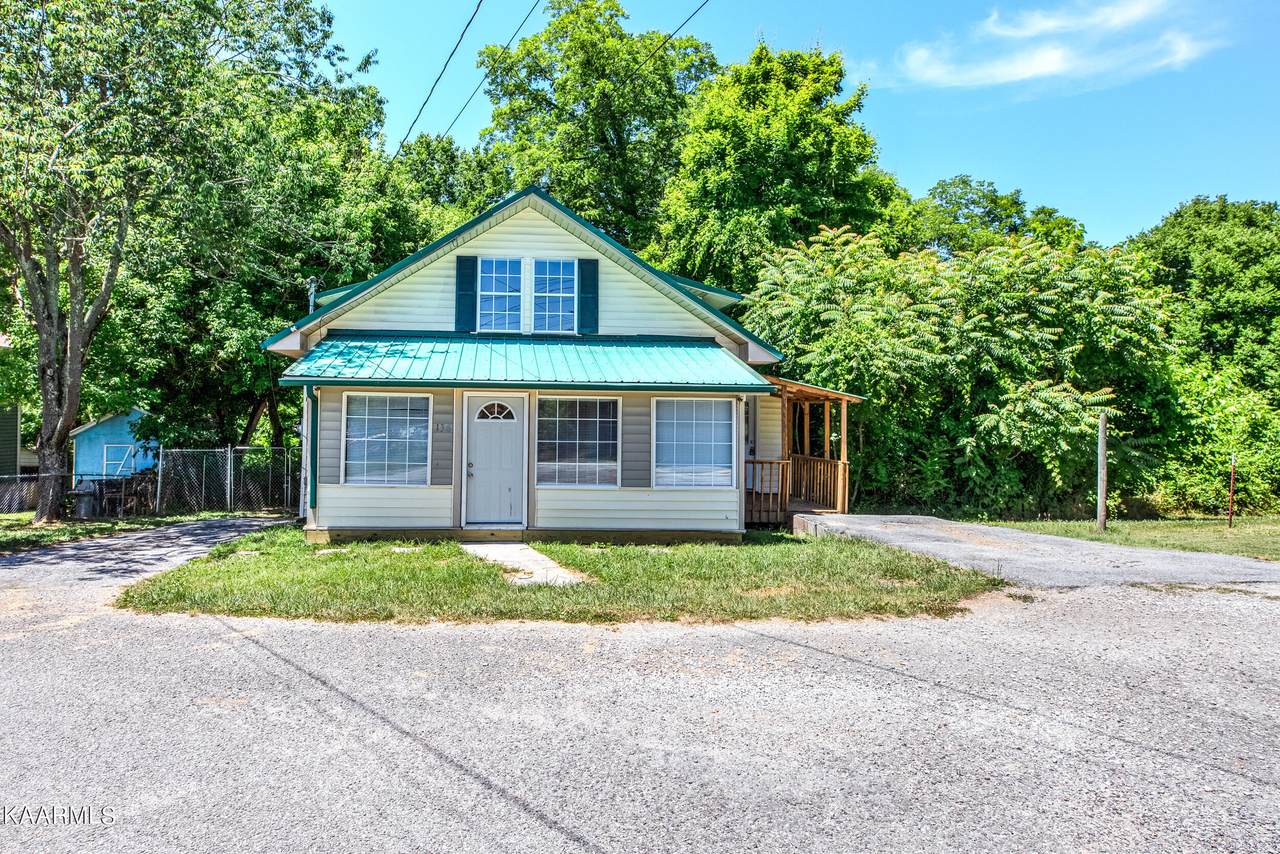 136 Bently Lane - Photo 1