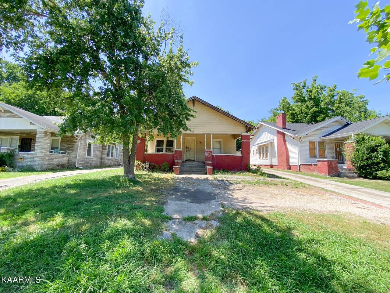 2559 5Th Ave - Photo 1