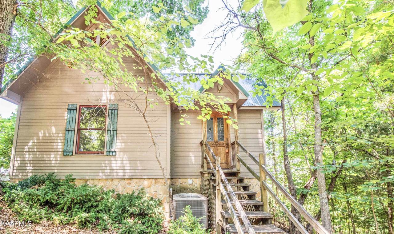 2065 Lookout Way - Photo 1