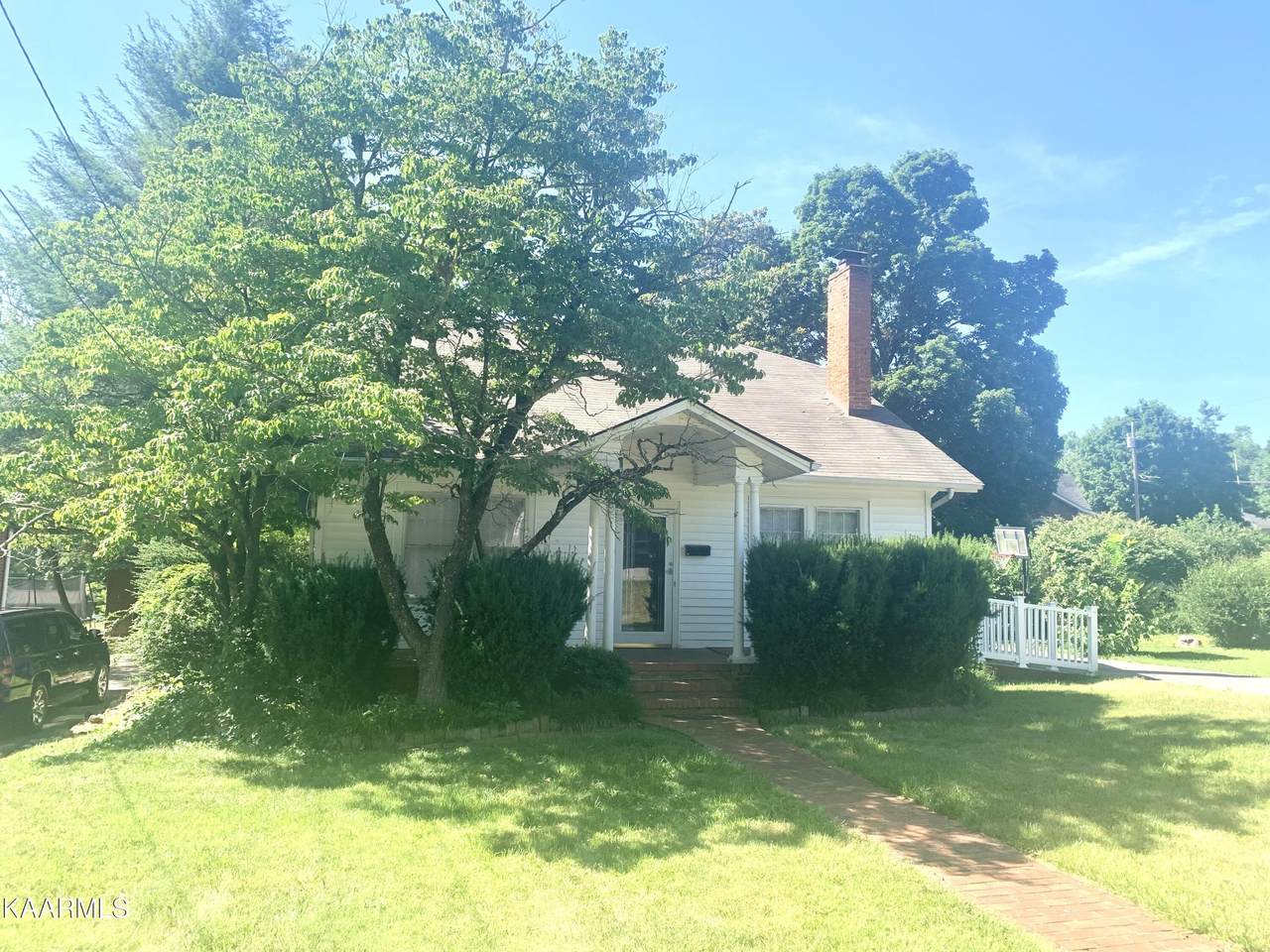 135 Old A J Hwy - Photo 1