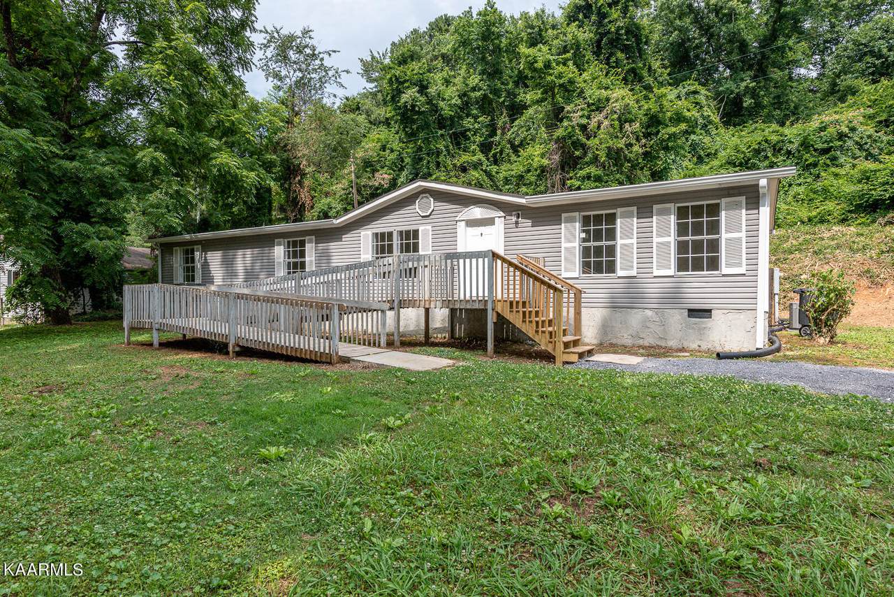1860 Hammerhill Rd - Photo 1