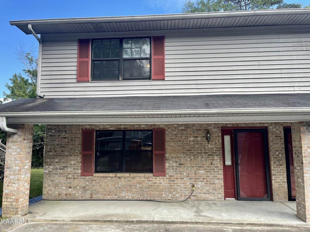 130 High Point Lane - Photo 1
