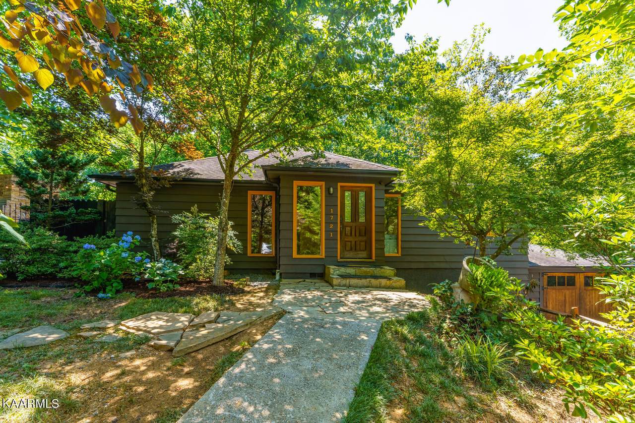 1721 Flicker Lane - Photo 1