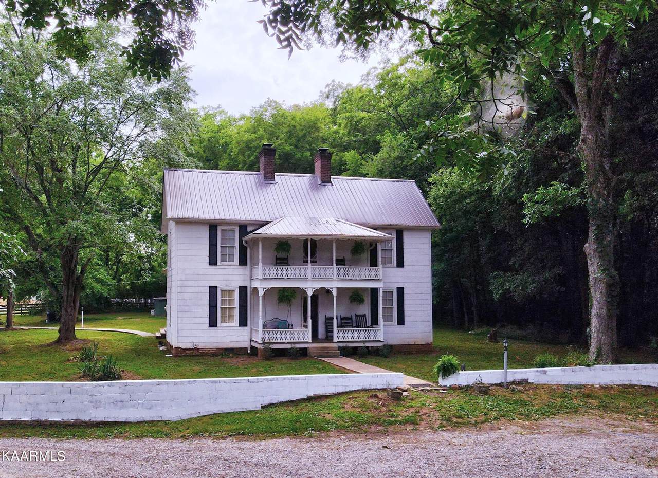 1119 Reynolds Bridge Rd - Photo 1
