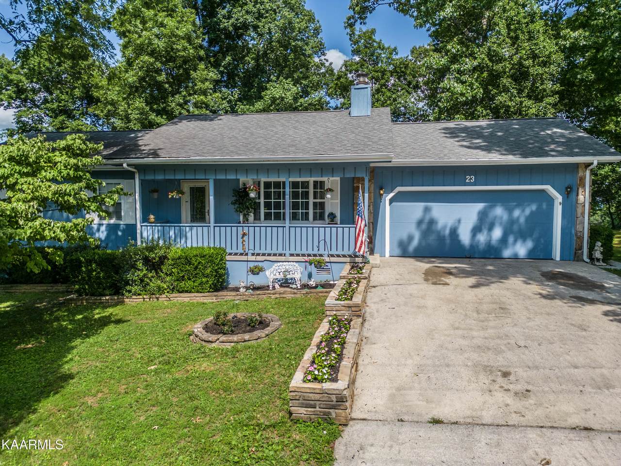 23 Druid Circle - Photo 1