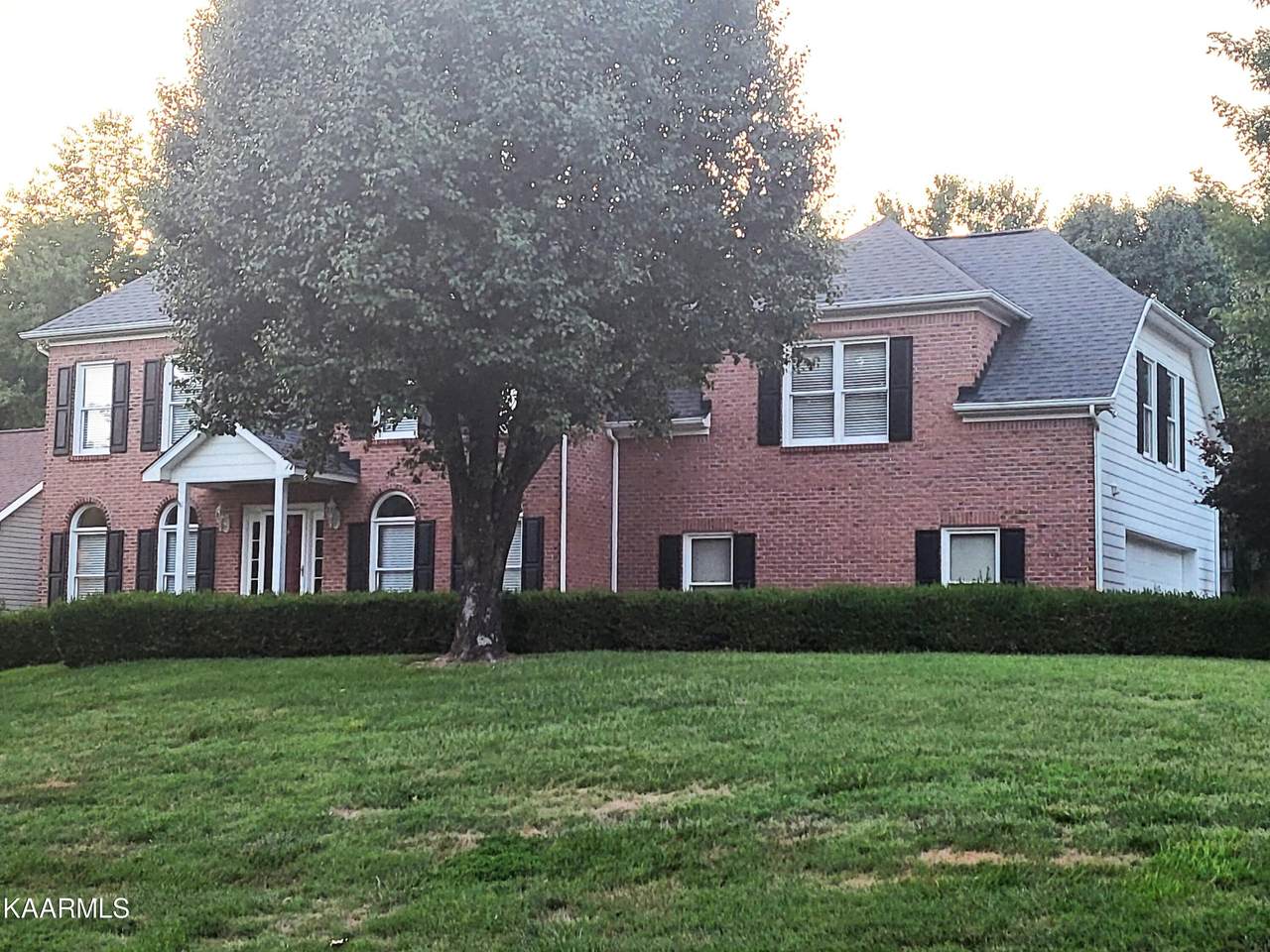 1501 Ila Perdue Drive - Photo 1
