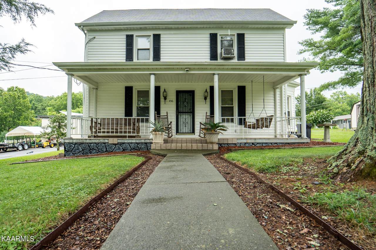 456 Walnut Hill Rd - Photo 1
