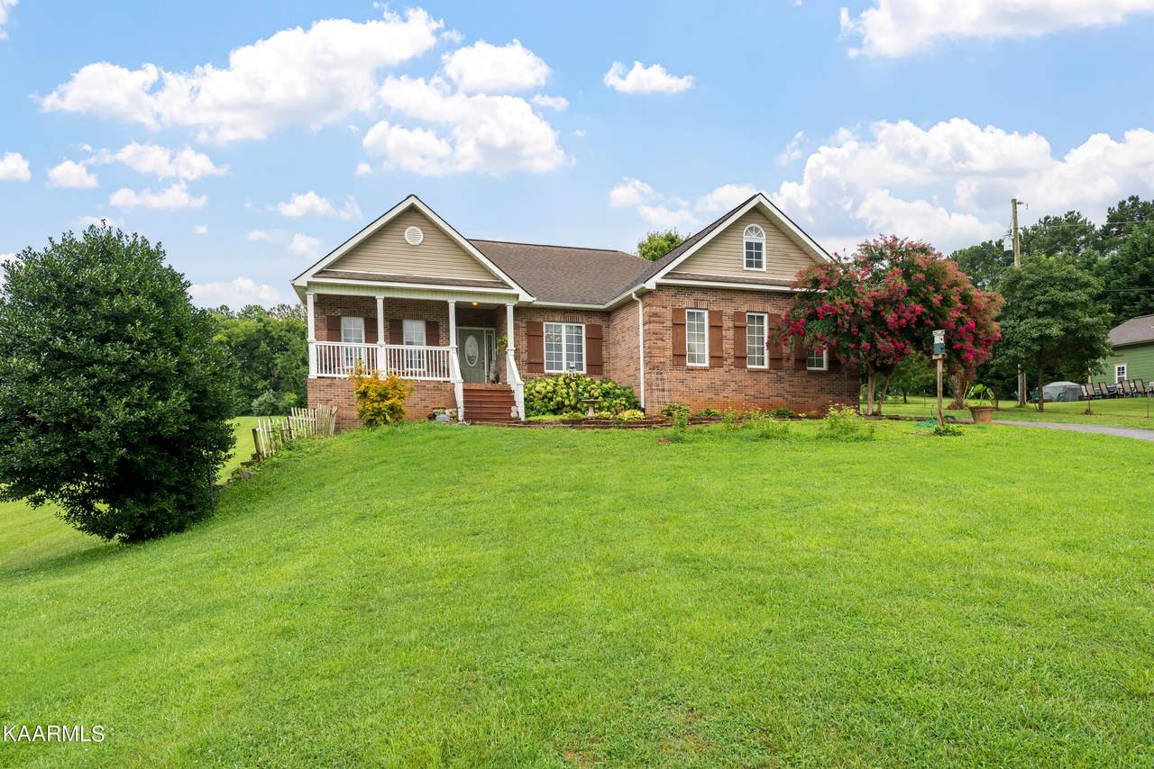 504 Overlook Rd - Photo 1