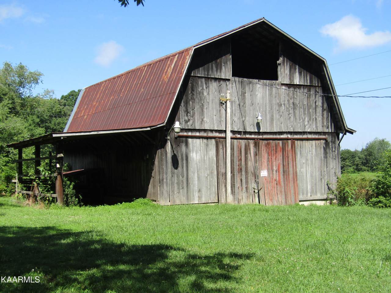 172 Flat Rock Rd - Photo 1