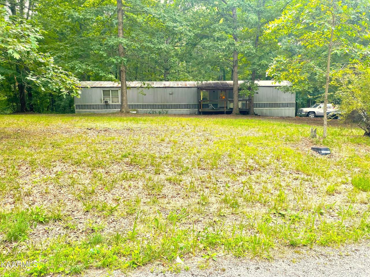 652 Robbins Rd - Photo 1