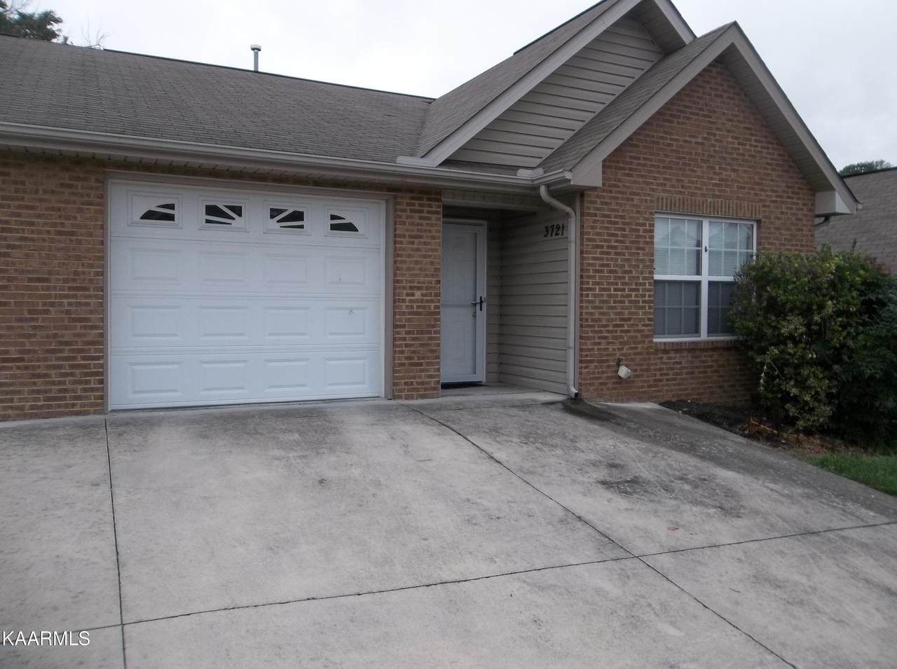 3721 Willow Falls Way - Photo 1