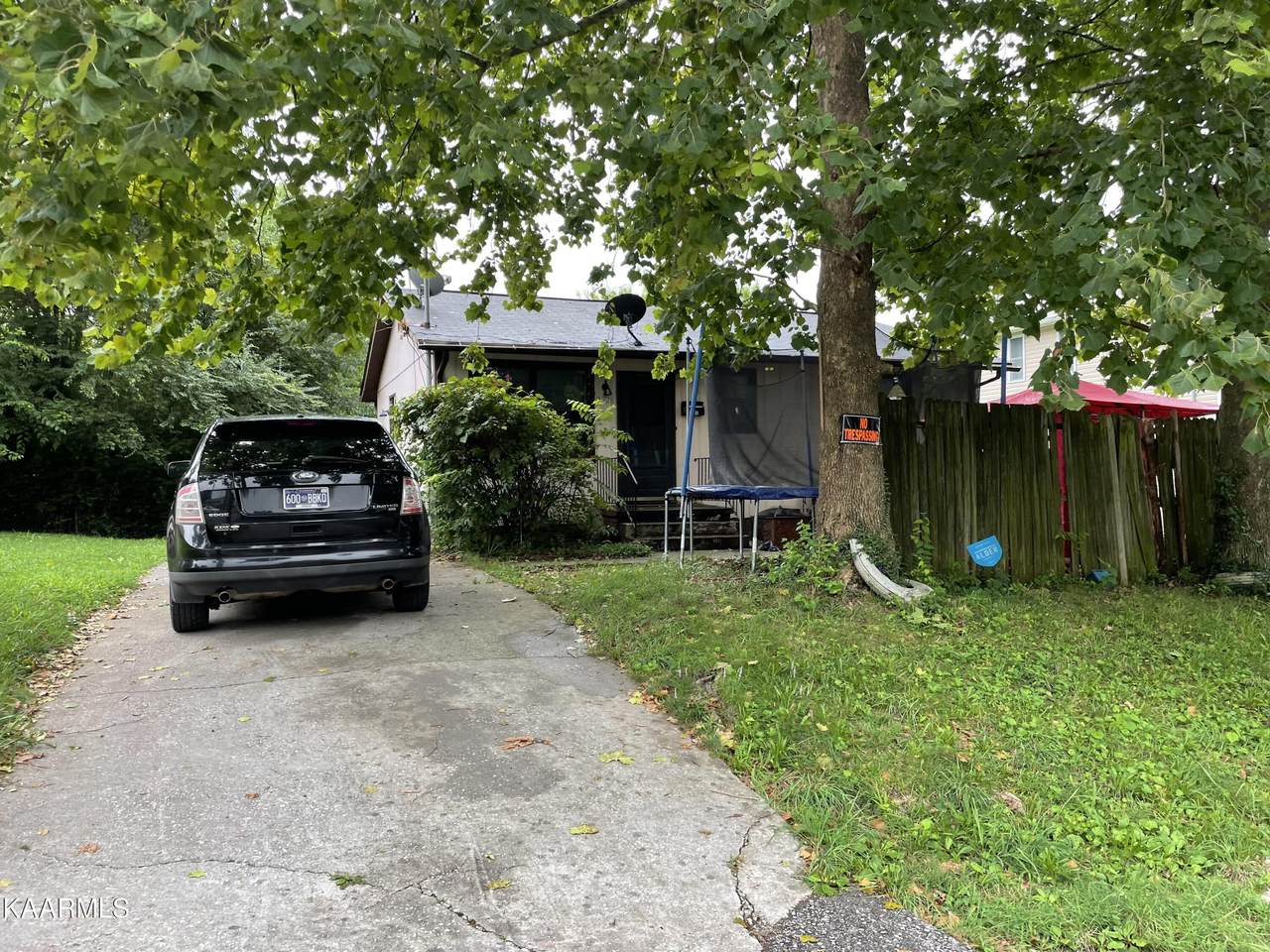 2226 Mississippi Ave - Photo 1
