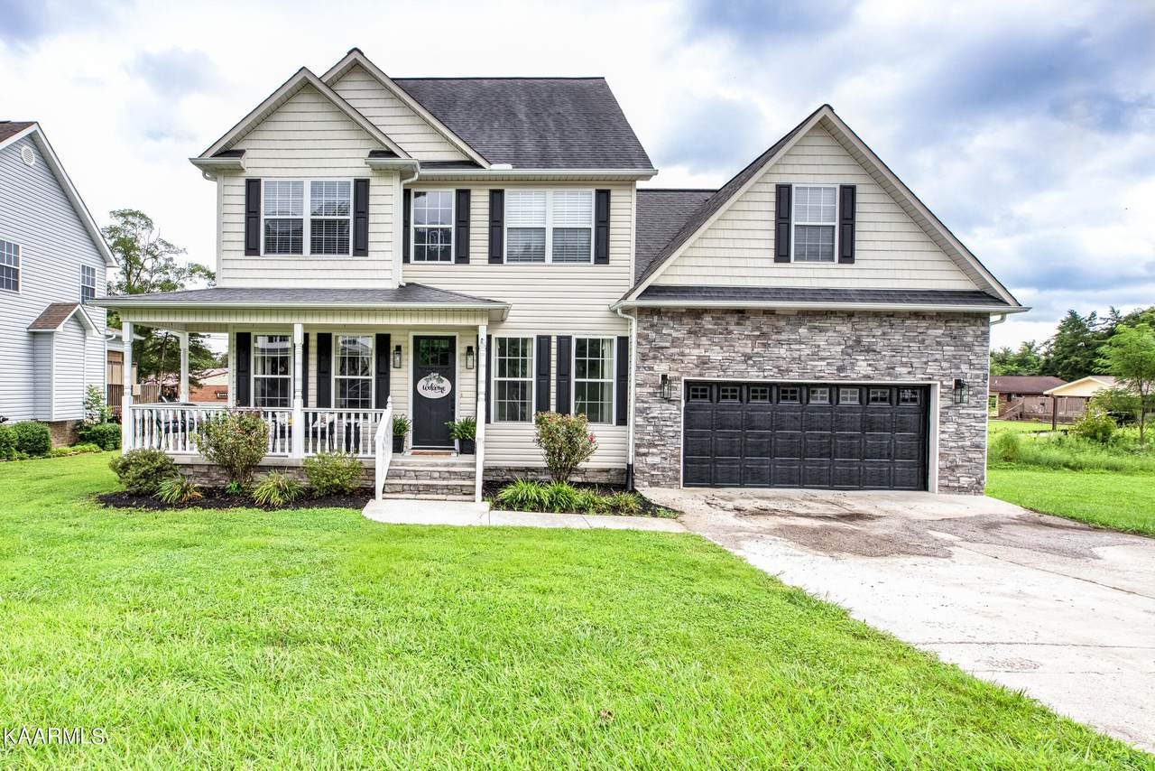 132 Chelsea Lane - Photo 1