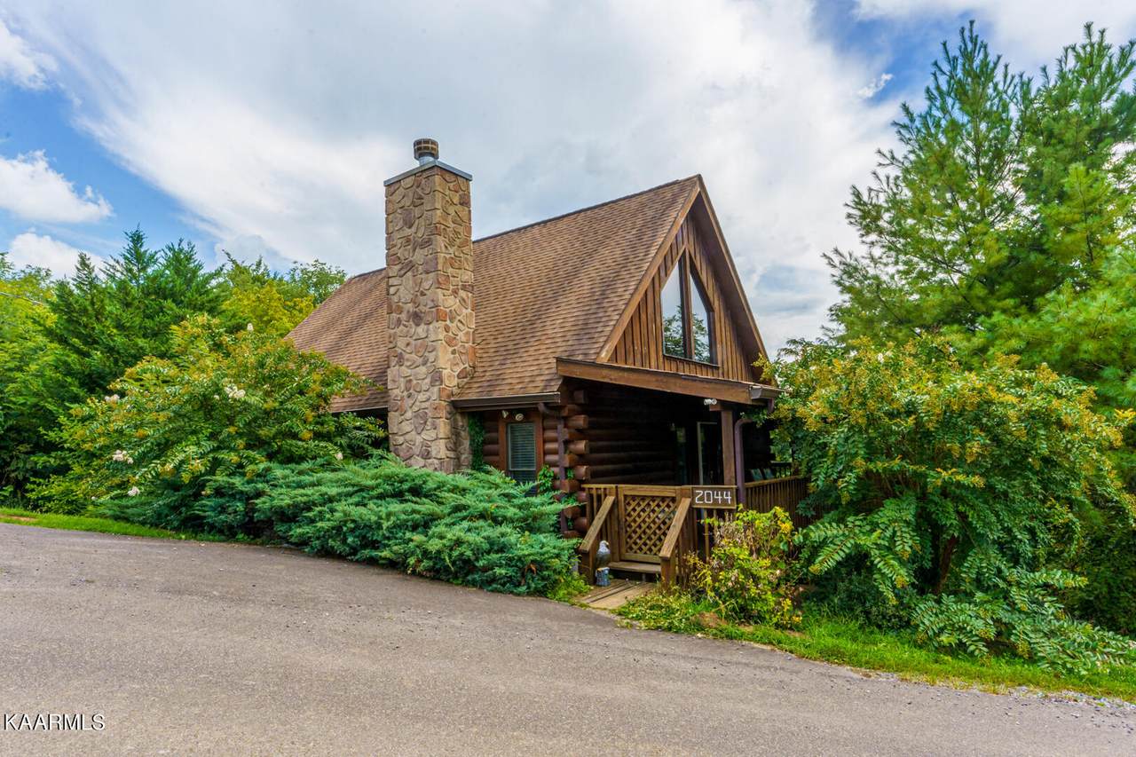 2044 Eagle Feather Drive - Photo 1