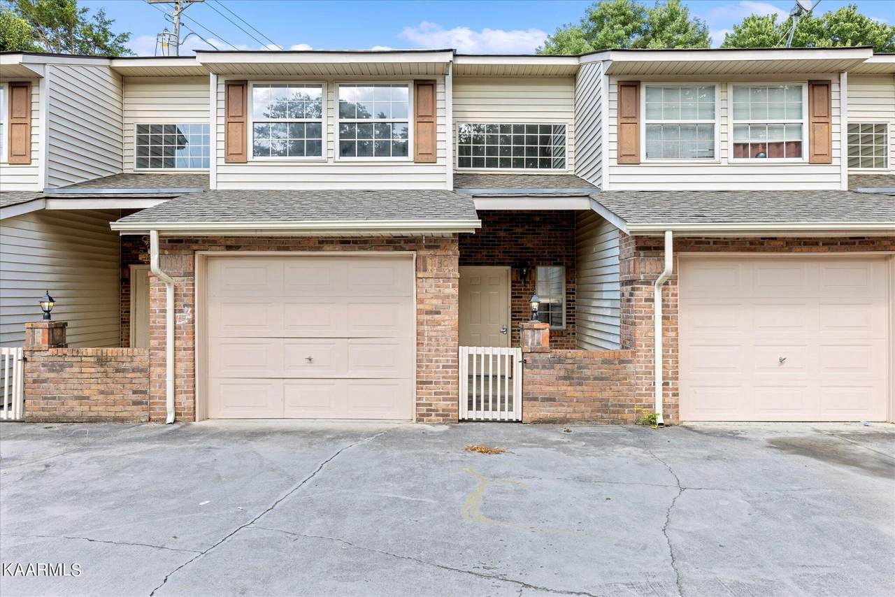1303 Mountain Meadows Way Way - Photo 1
