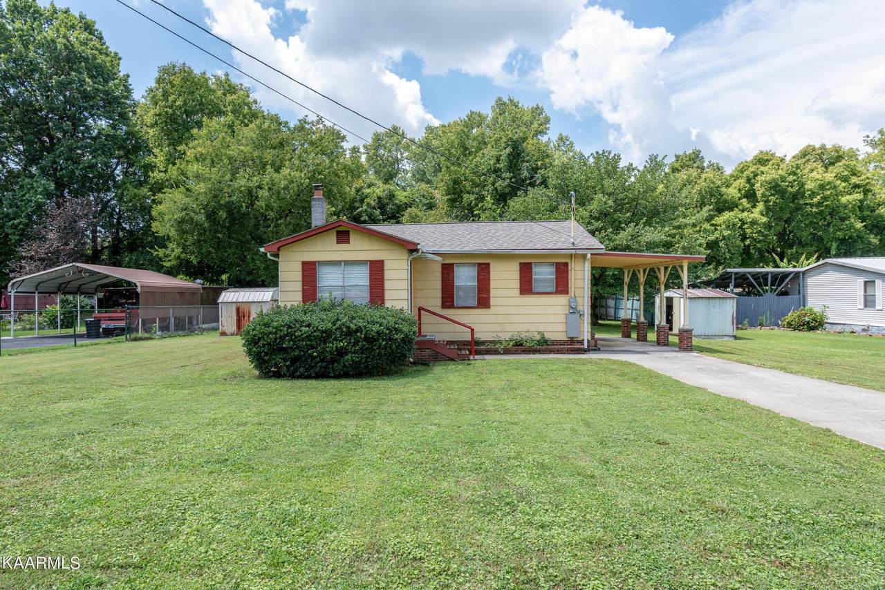 3643 Tammy Circle - Photo 1
