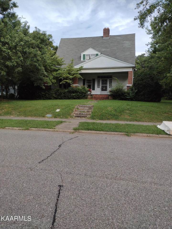 115 Wilson Ave - Photo 1