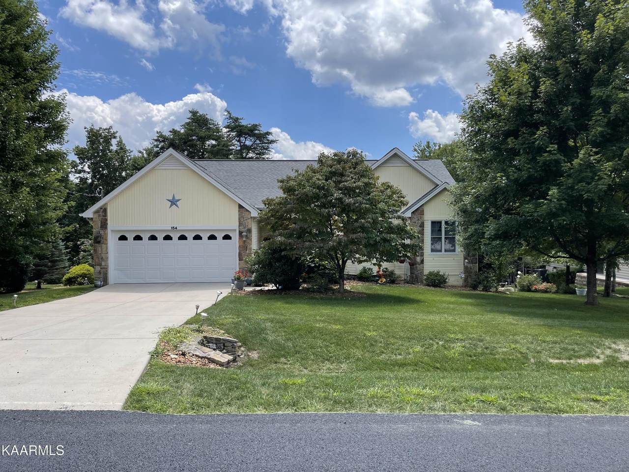 154 Mountain View Drive - Photo 1