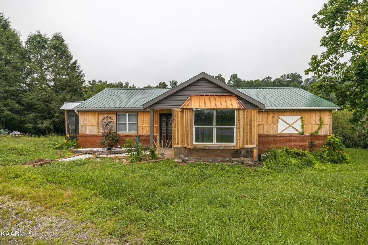 2862 Demory Rd - Photo 1