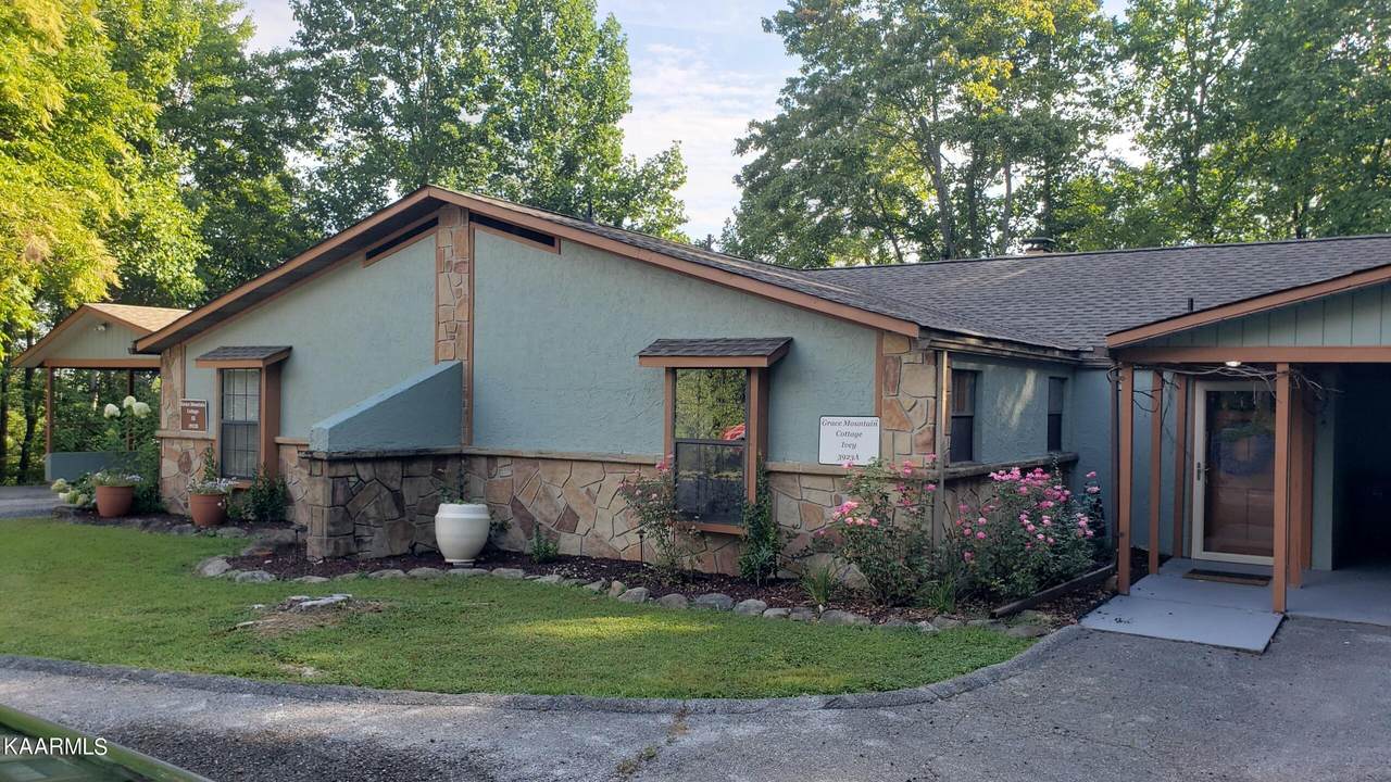 3923 Dollys Drive - Photo 1