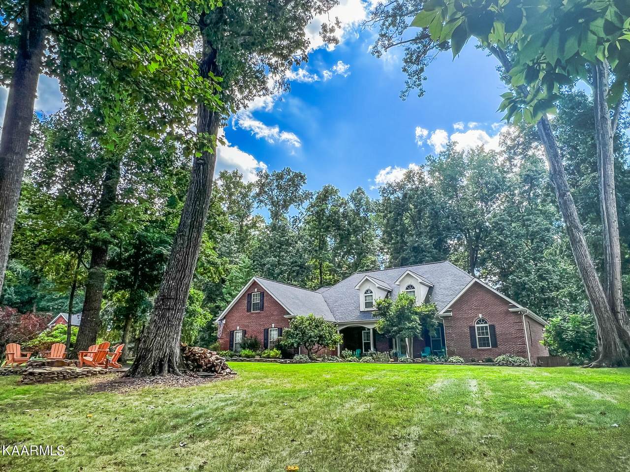 313 Wooded Lane - Photo 1