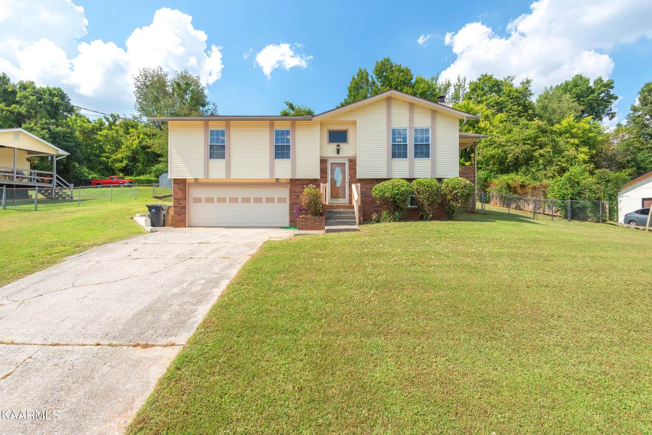 5824 Outer Drive - Photo 1