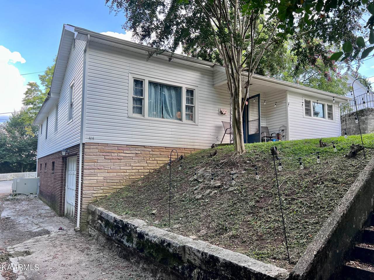 414 3rd Ave - Photo 1