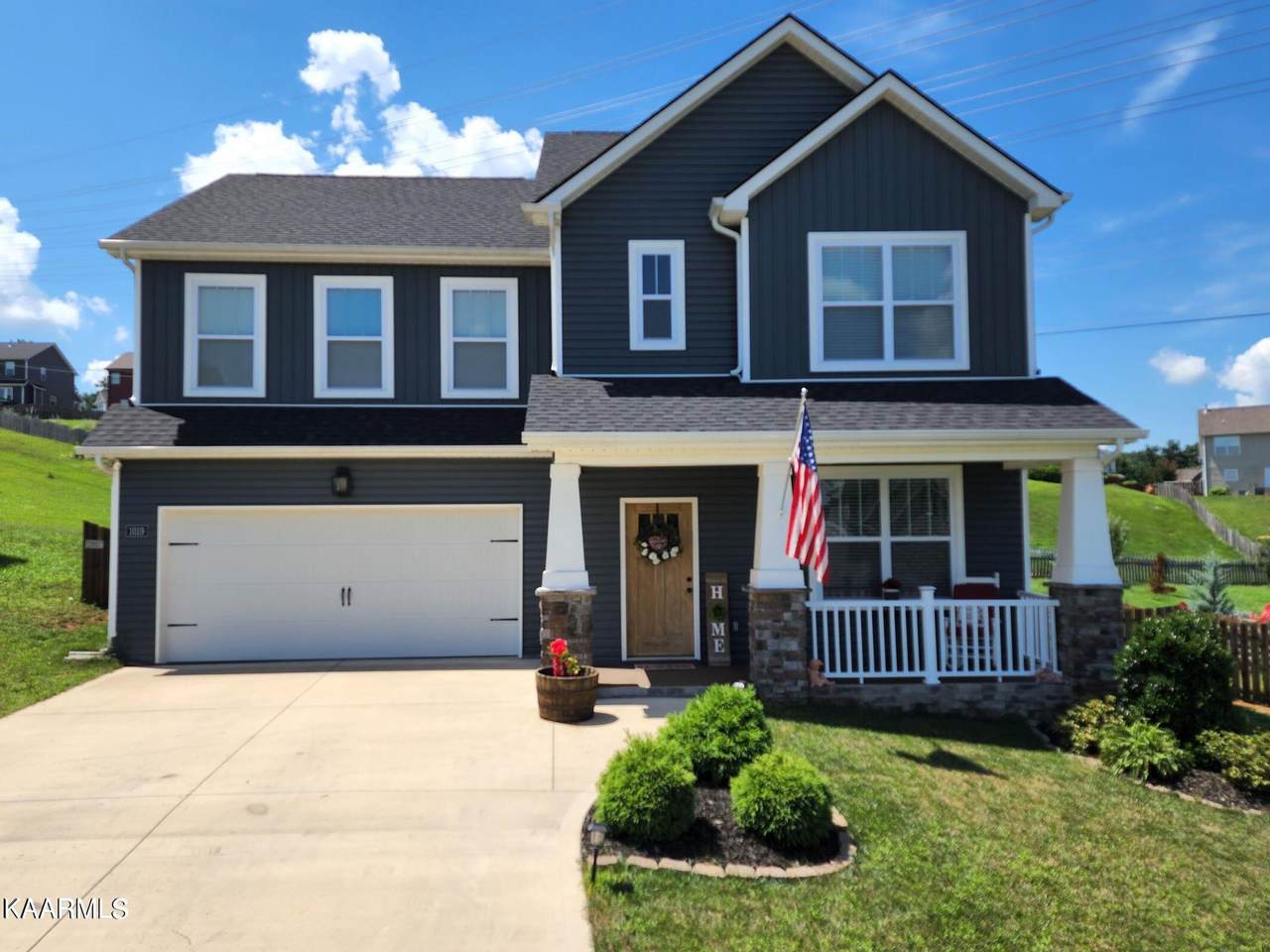 1019 Carter Ridge Drive - Photo 1