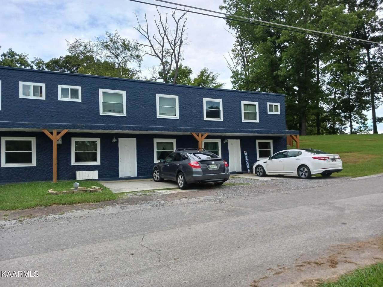 207 Branch Lane - Photo 1