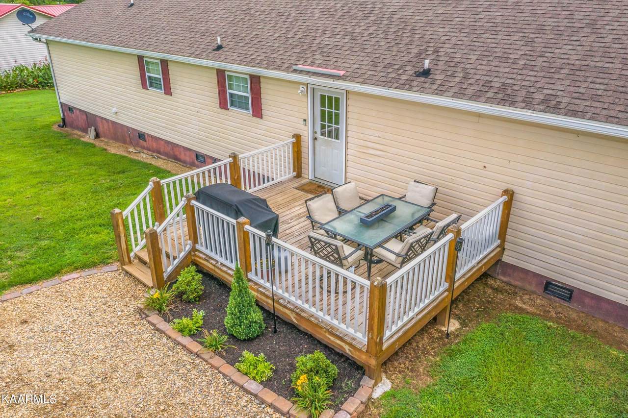 231 Ramblin Rd - Photo 1