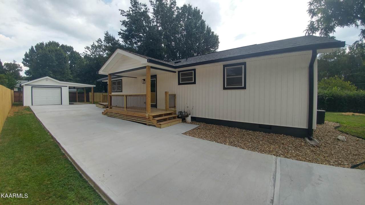 109 Marshall Circle - Photo 1