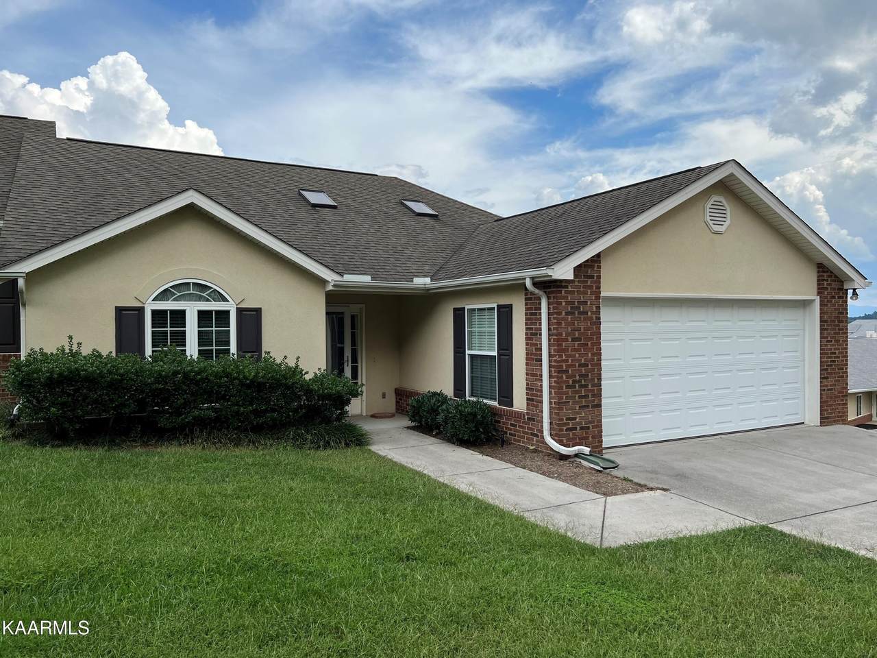 428 Willow Oak Circle - Photo 1