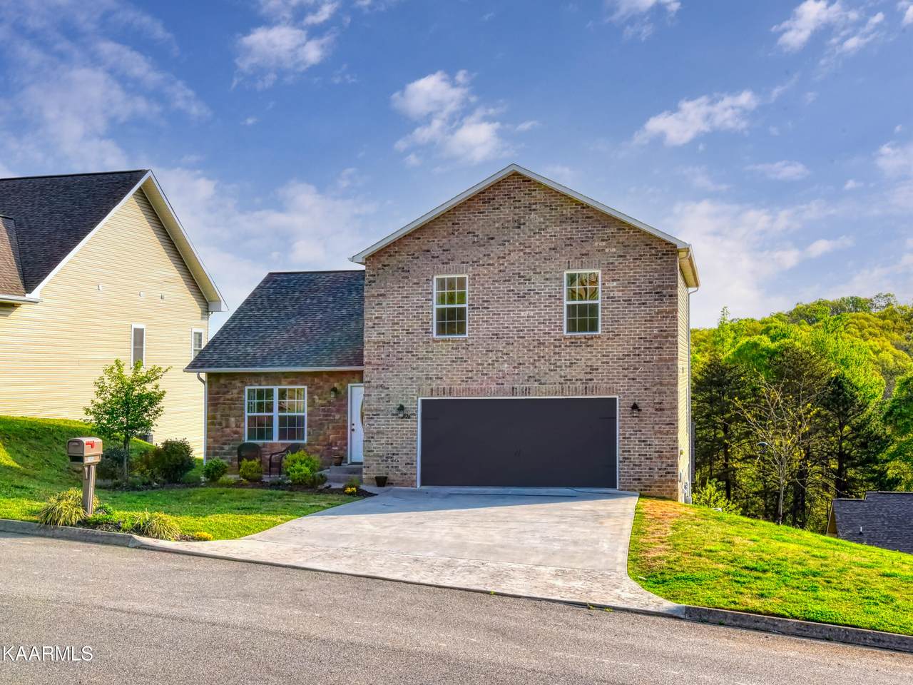 3926 Mountain Vista Rd - Photo 1