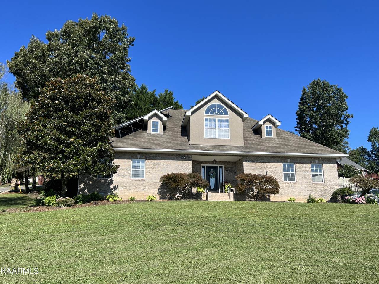 203 Rutherford Court - Photo 1